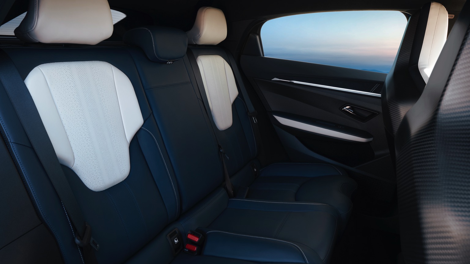 Vehicle Feature Picture