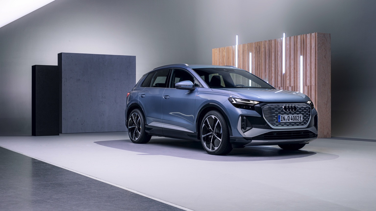 Vehicle Feature Picture