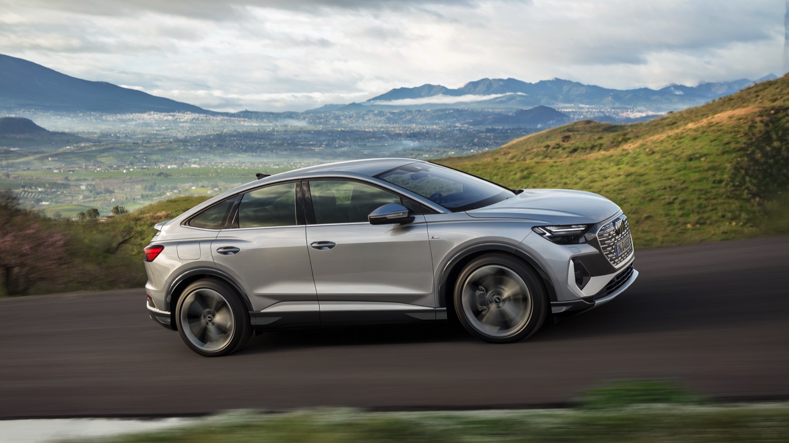 Vehicle Feature Picture