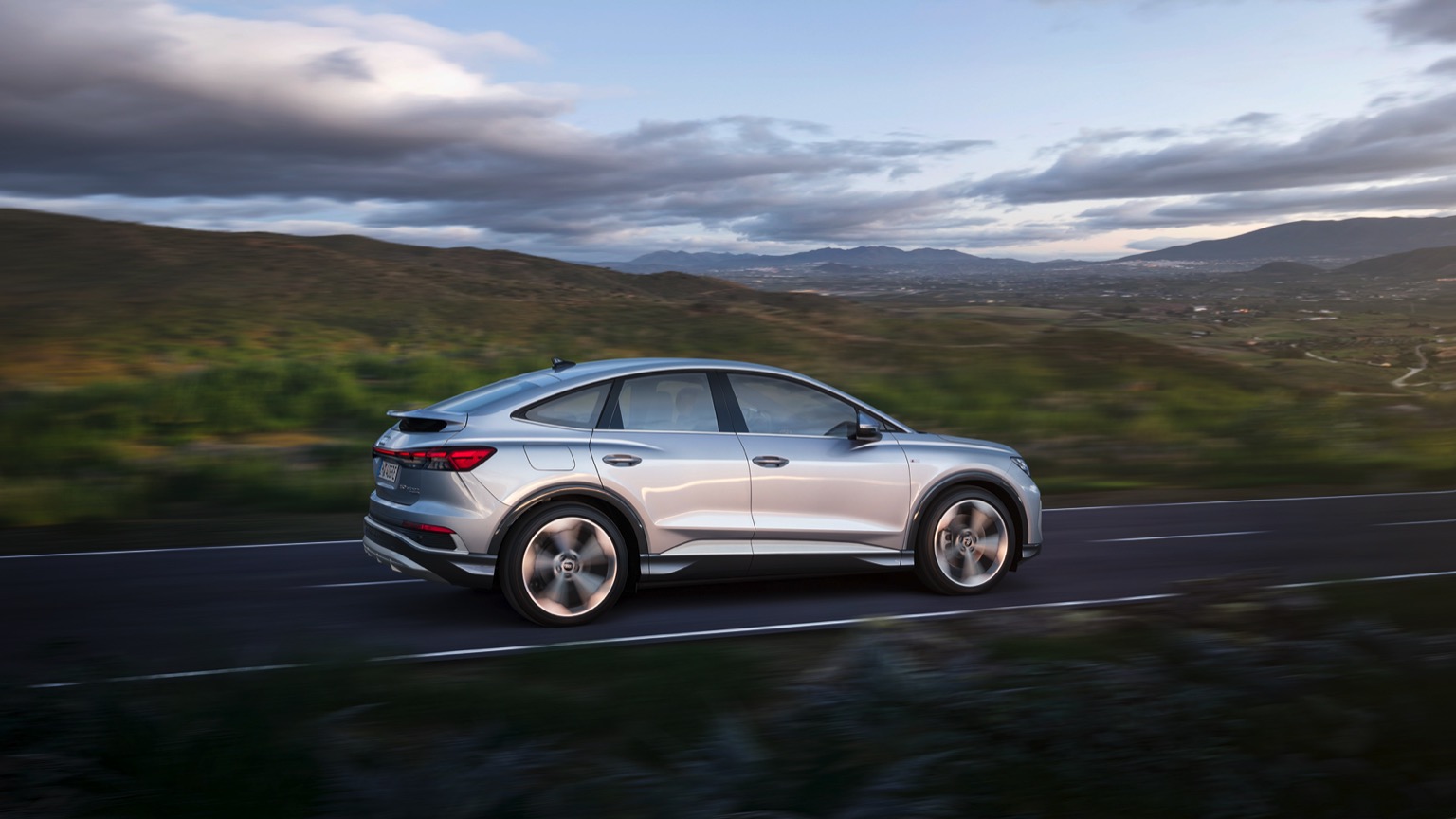 Vehicle Feature Picture