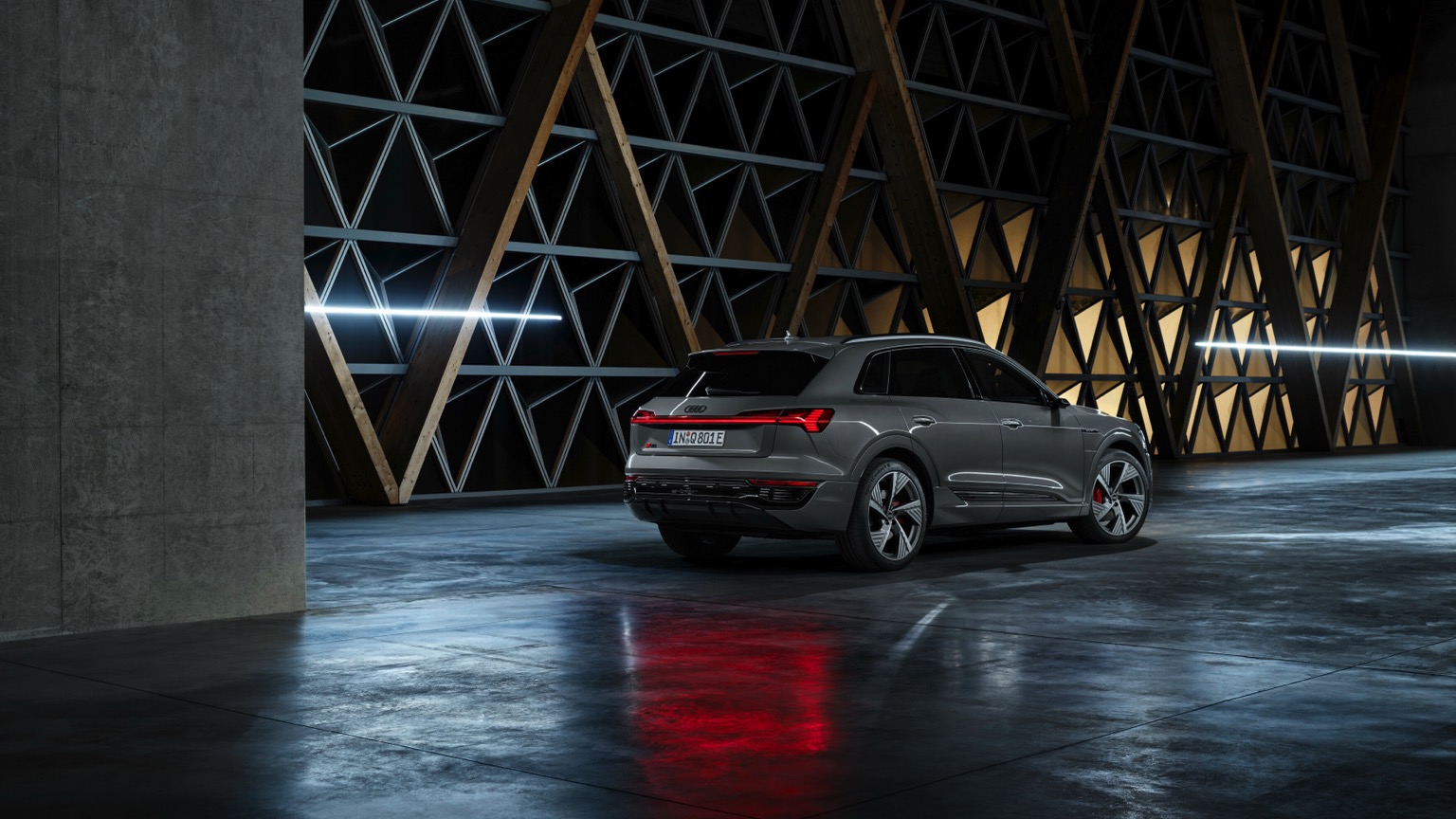 Vehicle Feature Picture