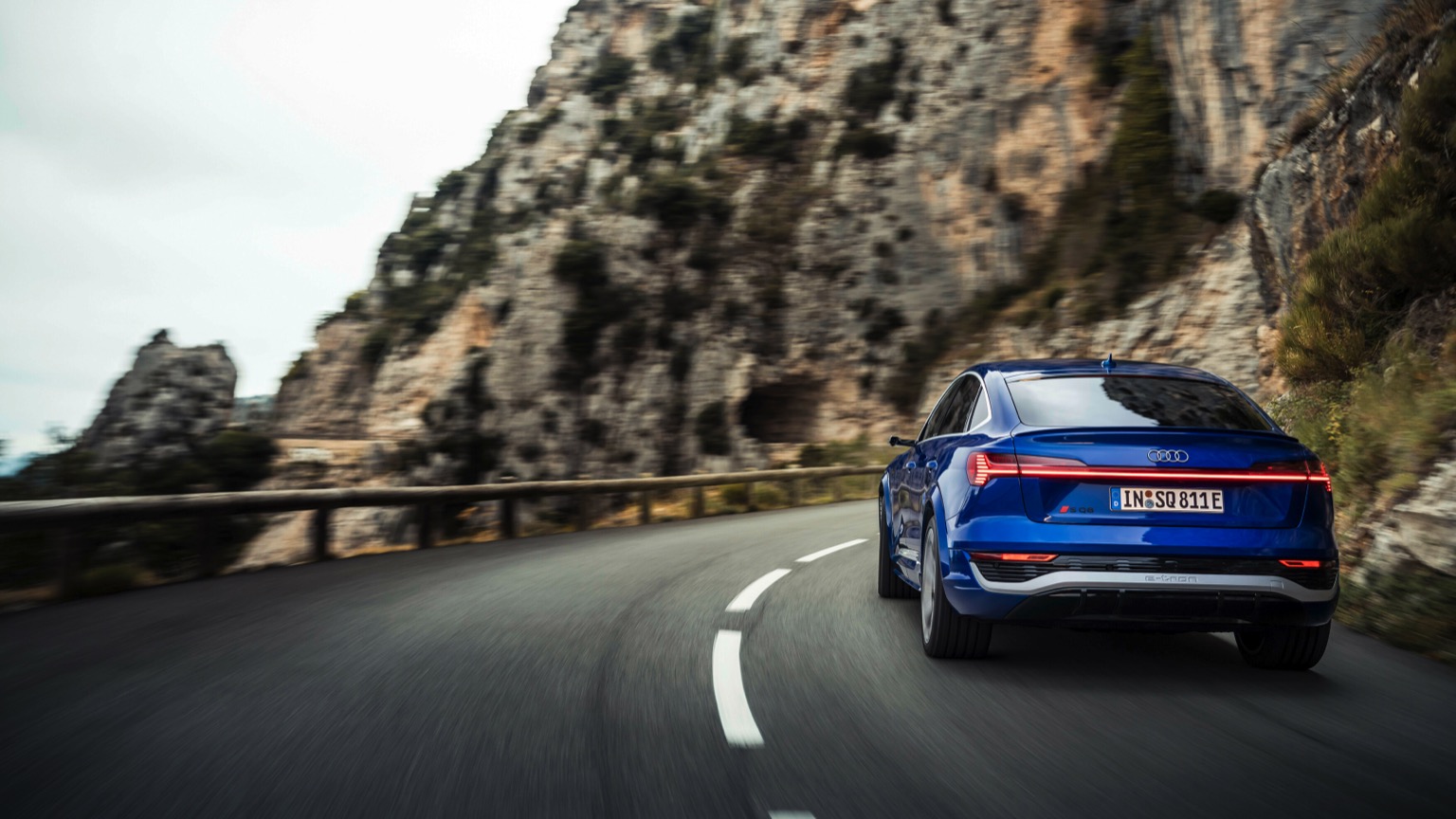 Vehicle Feature Picture