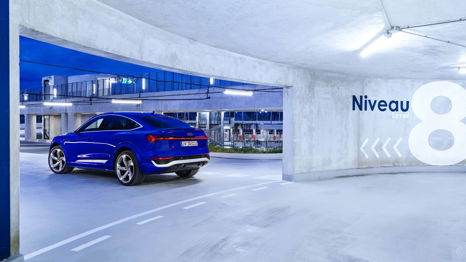 Vehicle Feature Picture