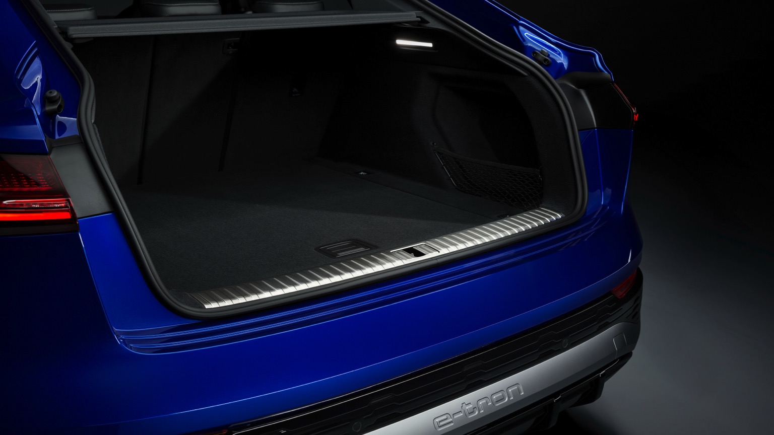 Vehicle Feature Picture