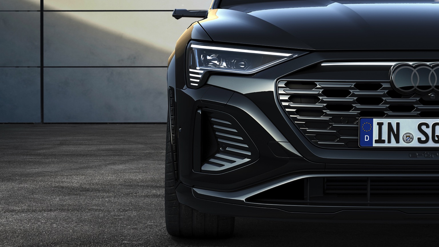 Vehicle Feature Picture