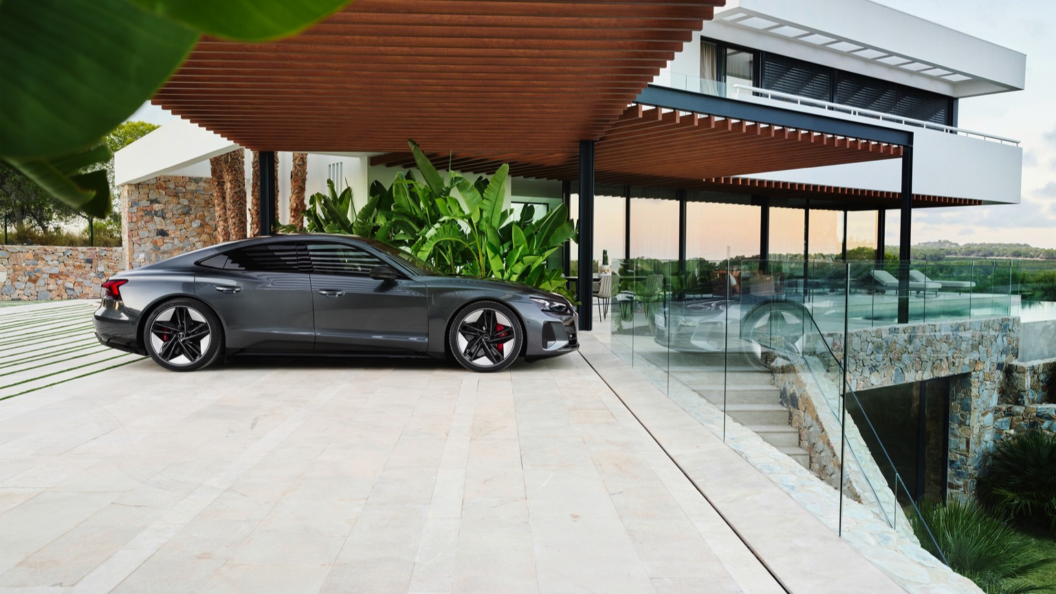 Vehicle Feature Picture