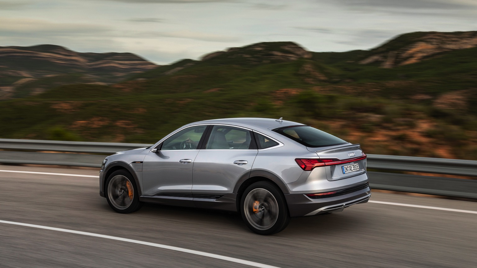 Vehicle Feature Picture