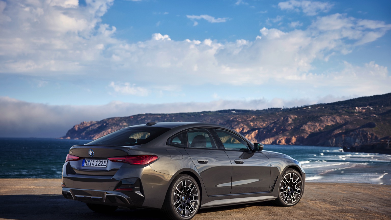 Vehicle Feature Picture