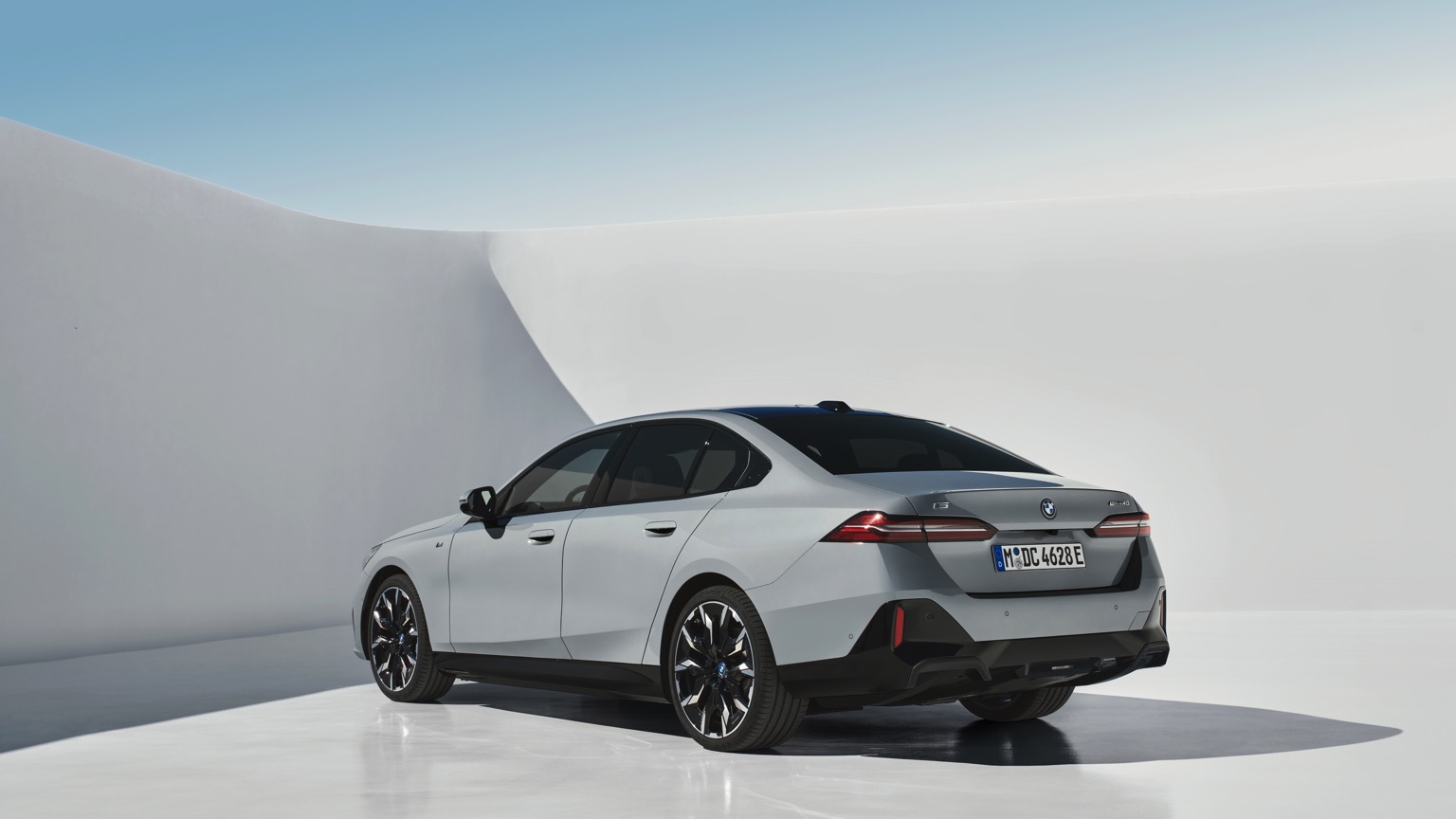 Vehicle Feature Picture