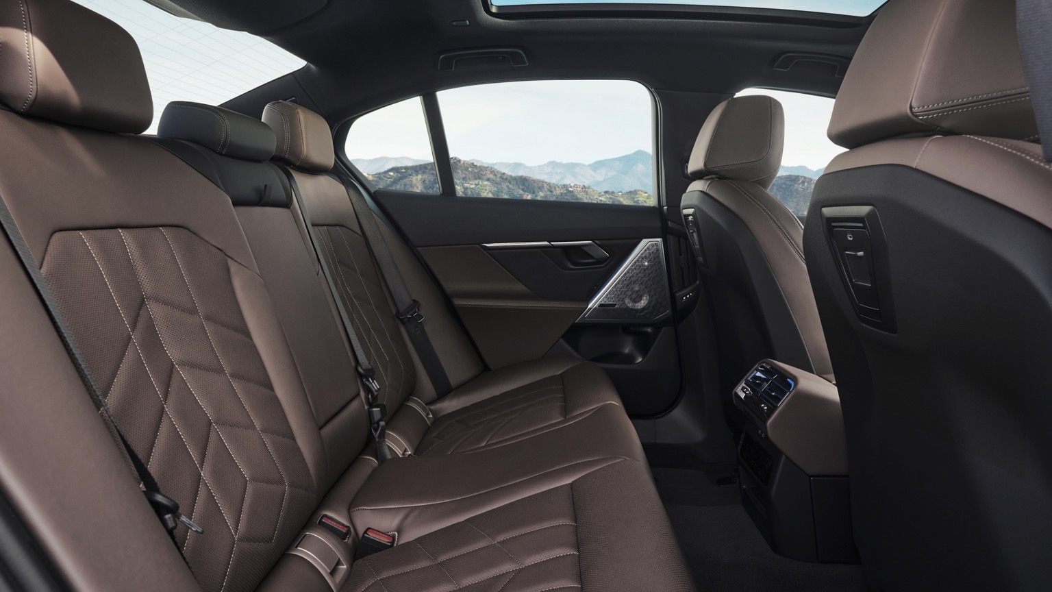 Vehicle Feature Picture