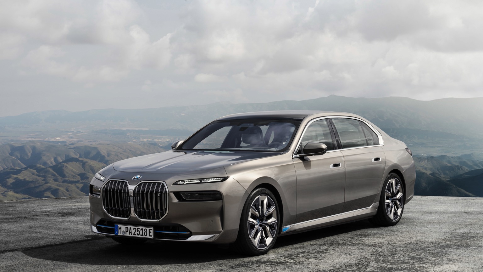 Vehicle Feature Picture