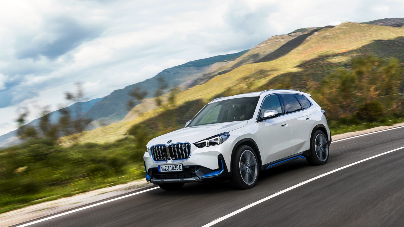 Vehicle Feature Picture