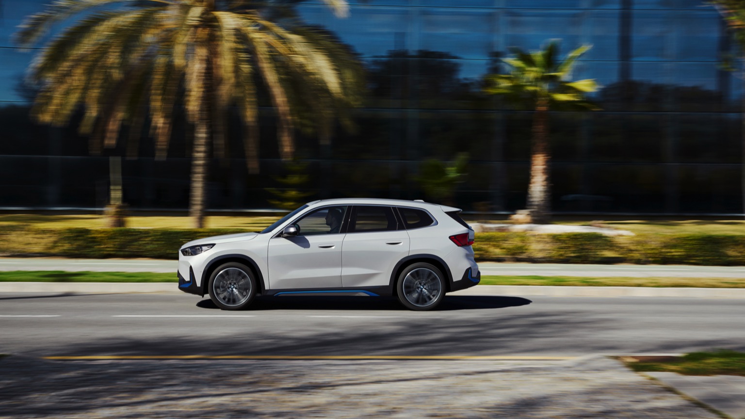 Vehicle Feature Picture