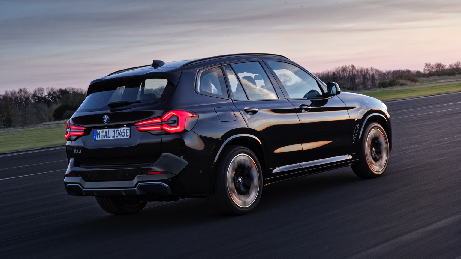 Vehicle Feature Picture