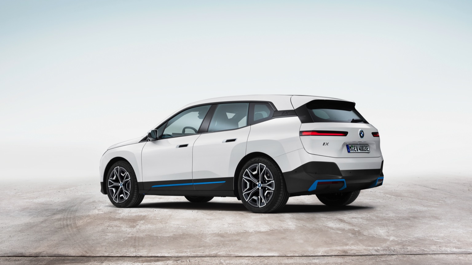 Vehicle Feature Picture