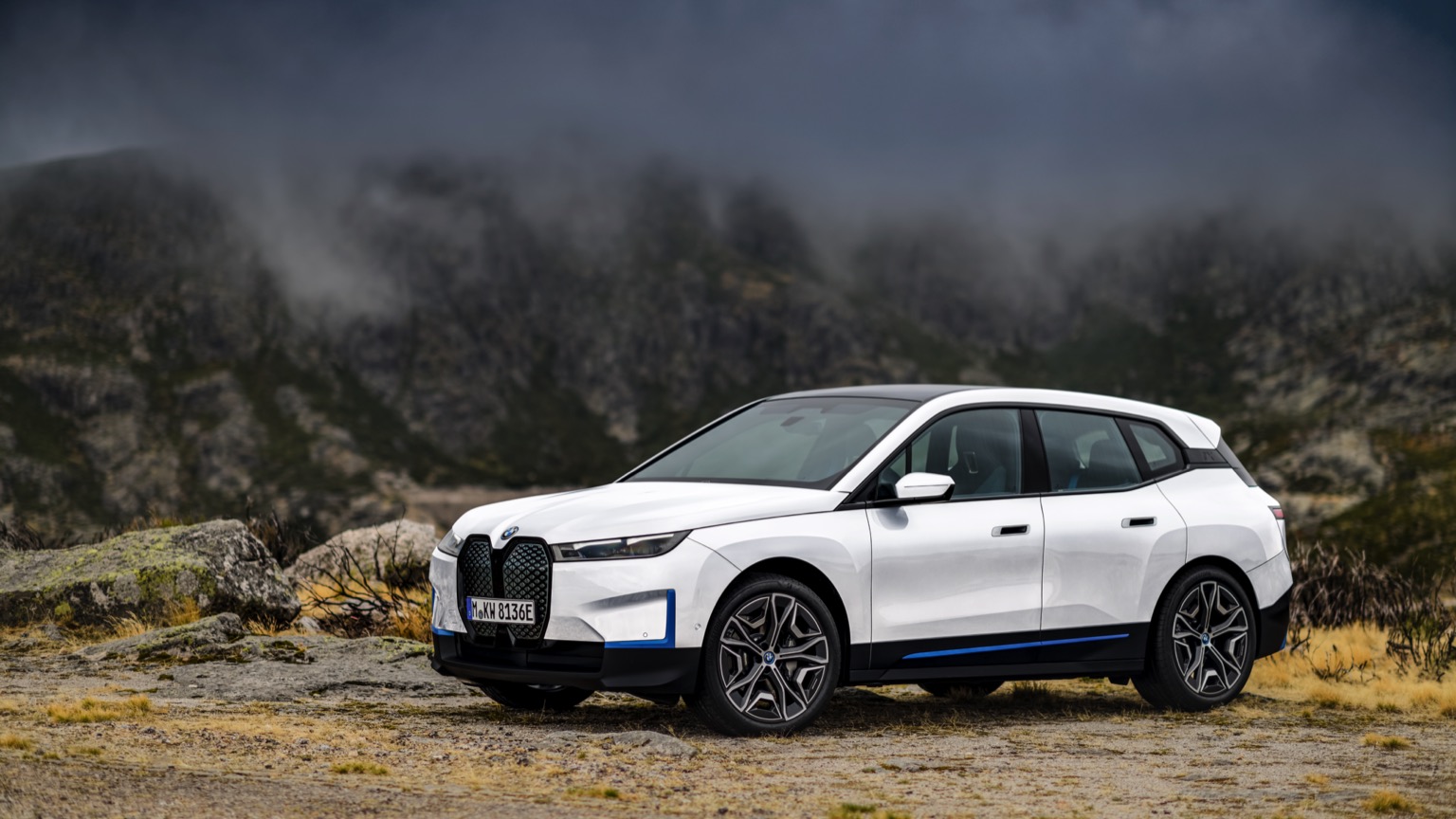 Vehicle Feature Picture