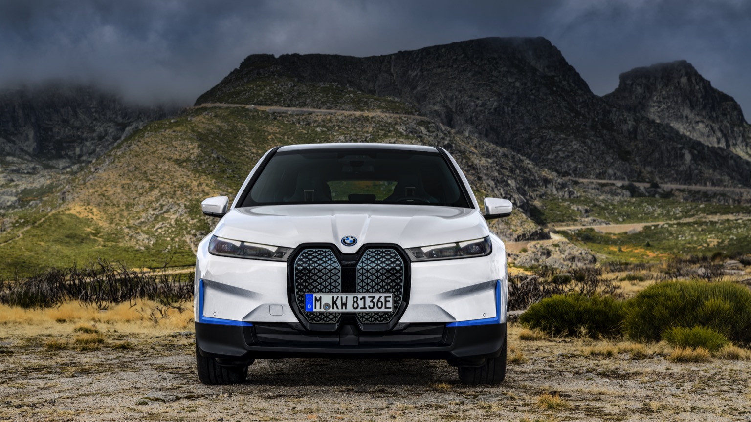 Vehicle Feature Picture