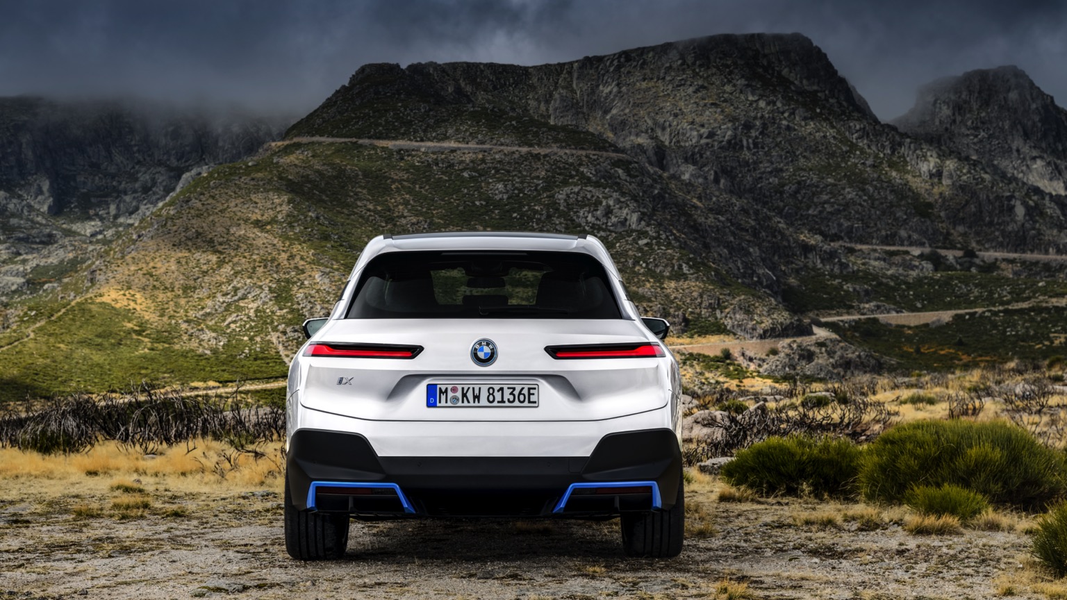 Vehicle Feature Picture