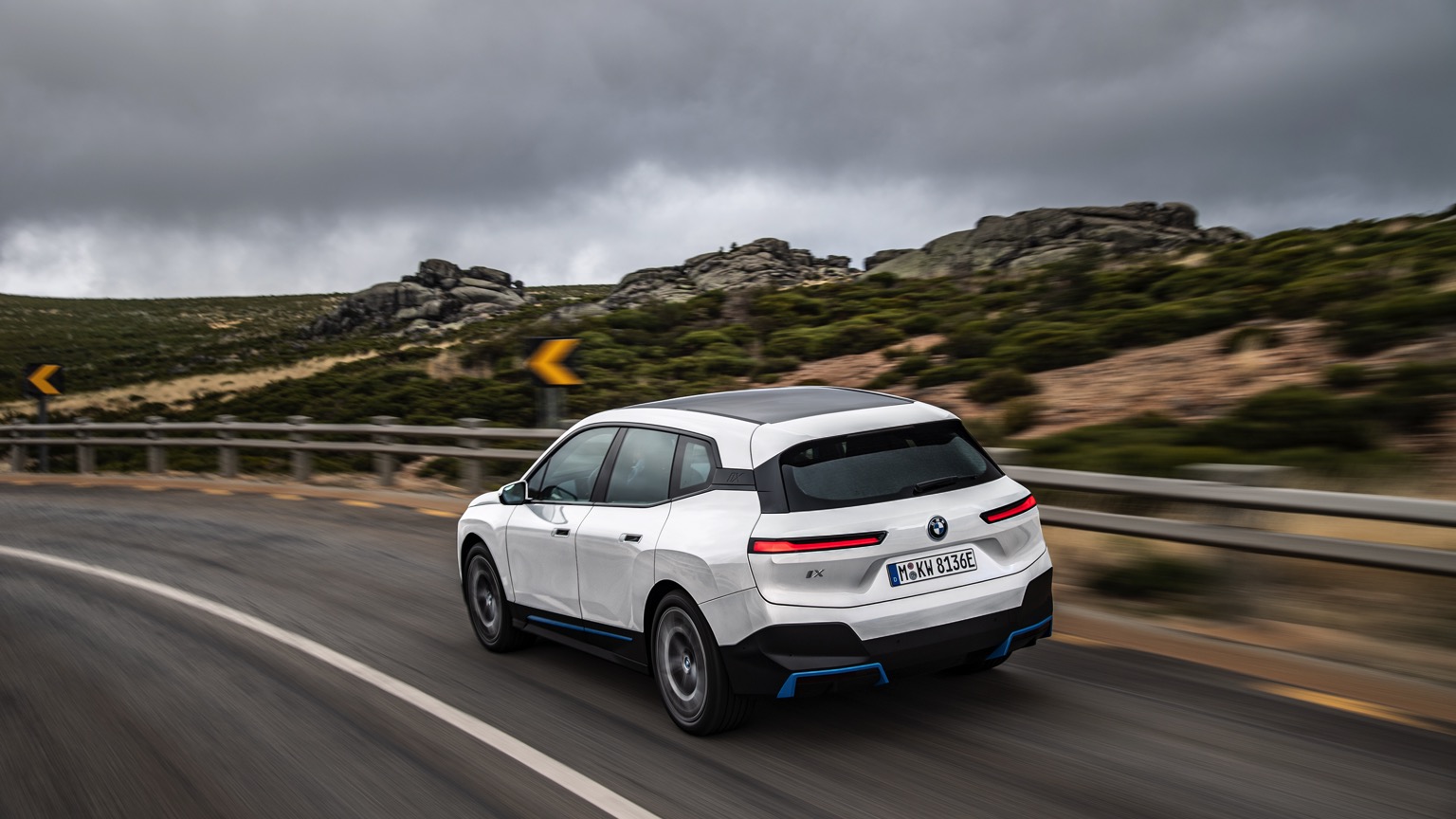 Vehicle Feature Picture