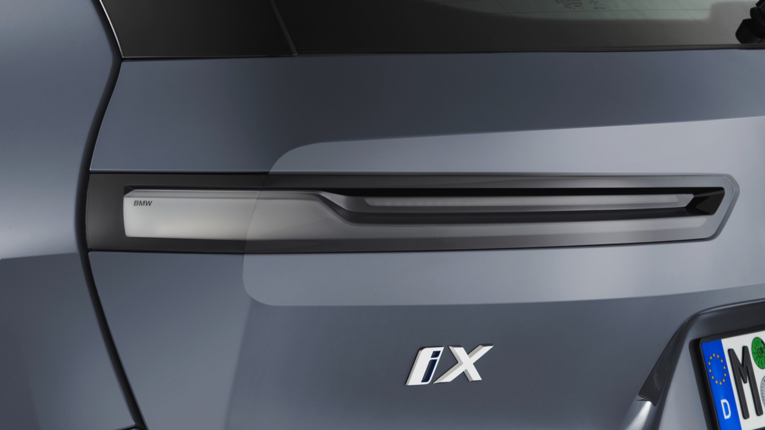 Vehicle Feature Picture