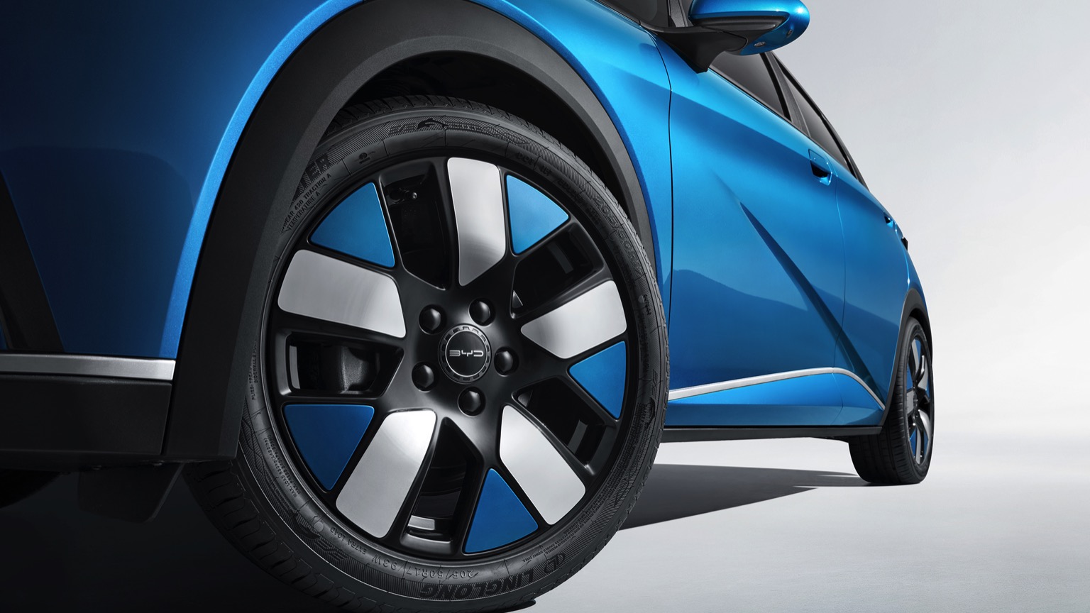 Vehicle Feature Picture