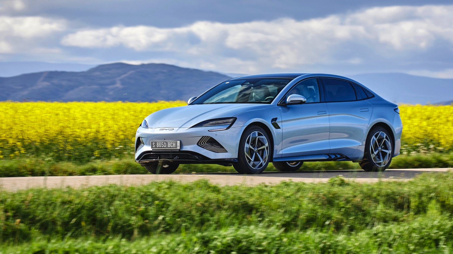 Vehicle Feature Picture