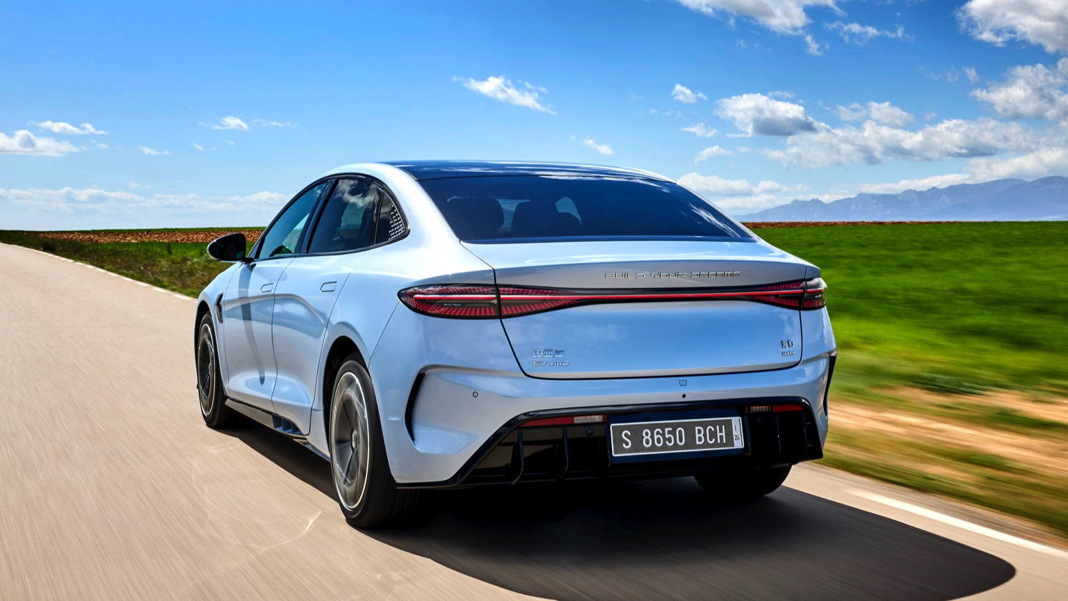 Vehicle Feature Picture