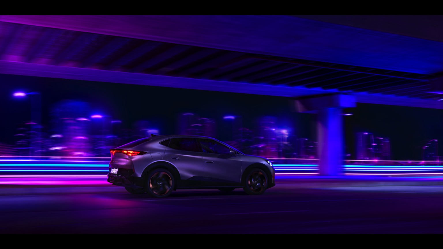 Vehicle Feature Picture