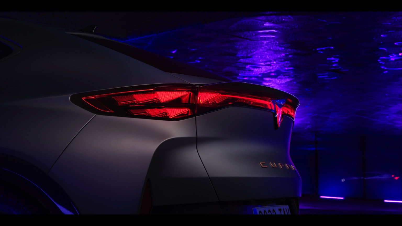 Vehicle Feature Picture