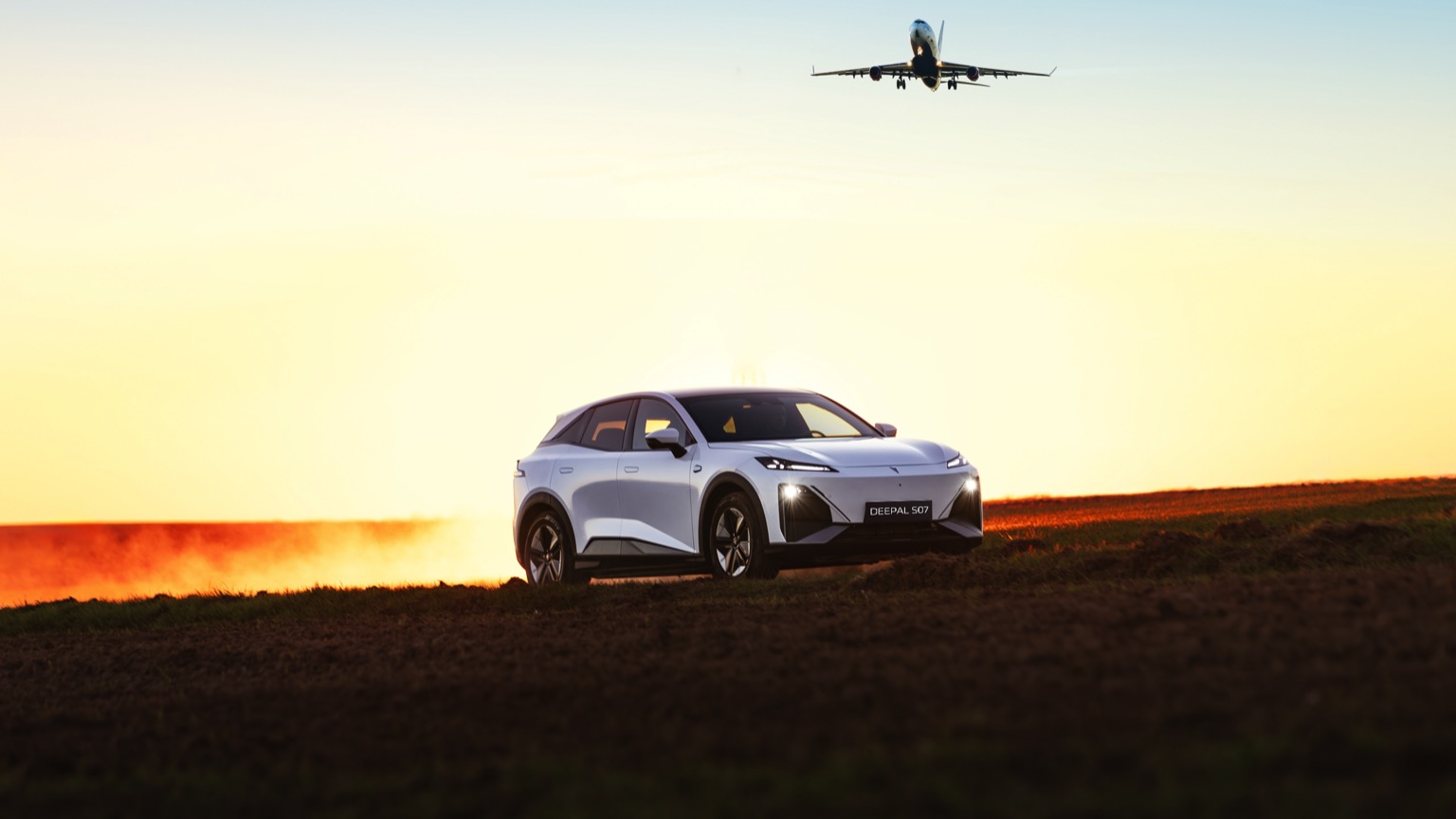 Vehicle Feature Picture