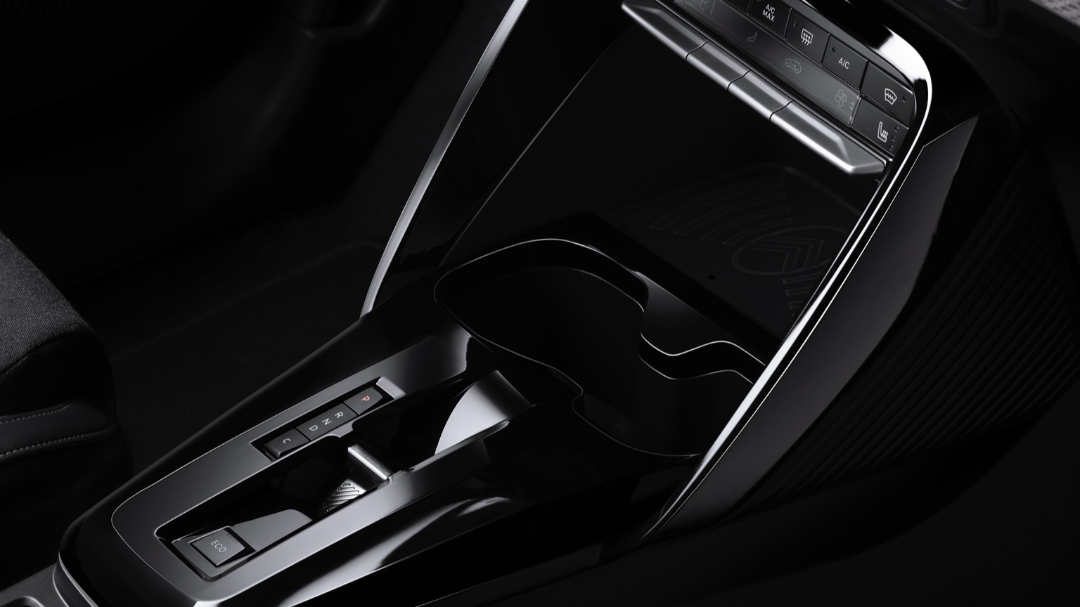 Vehicle Feature Picture