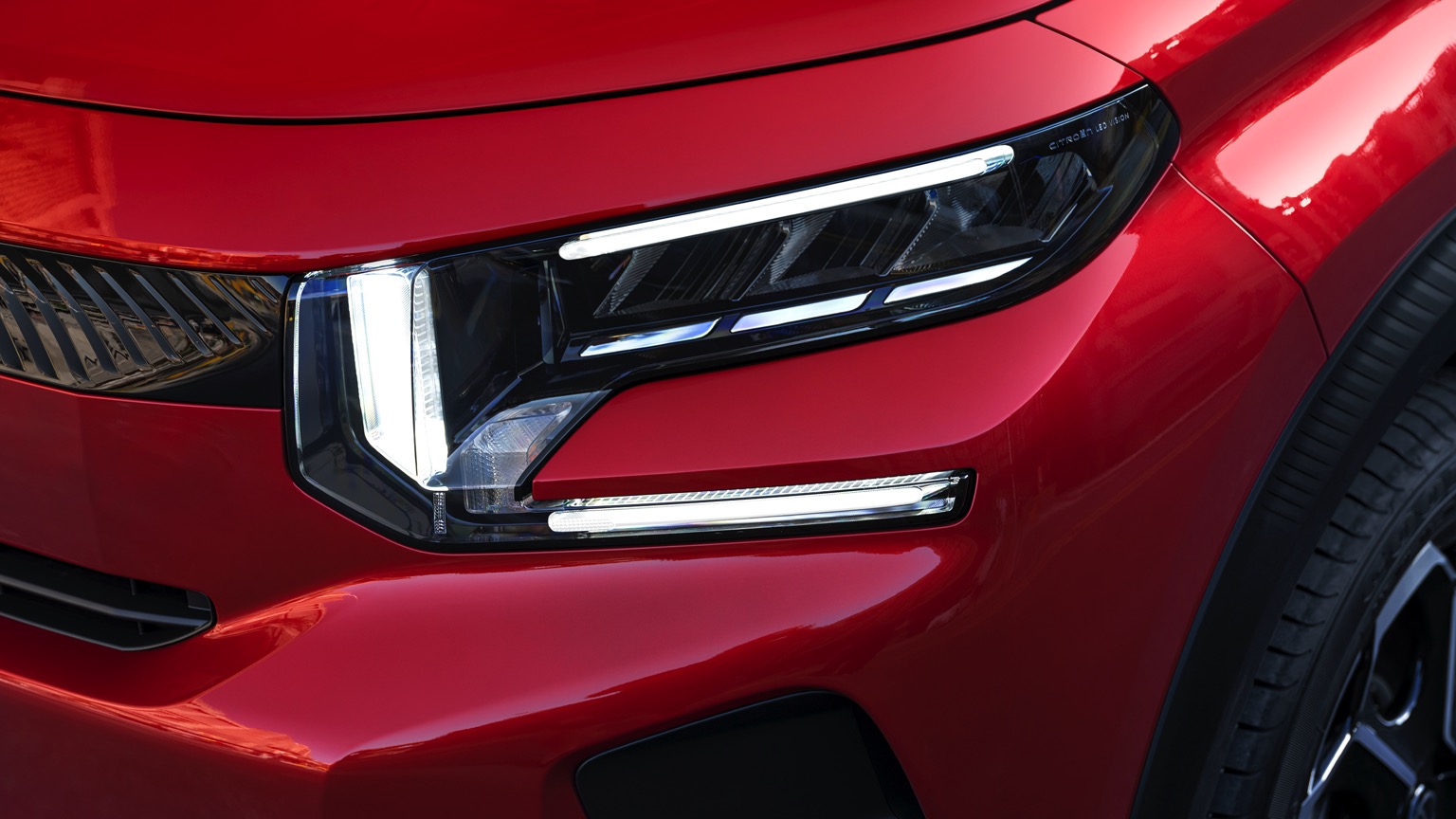 Vehicle Feature Picture