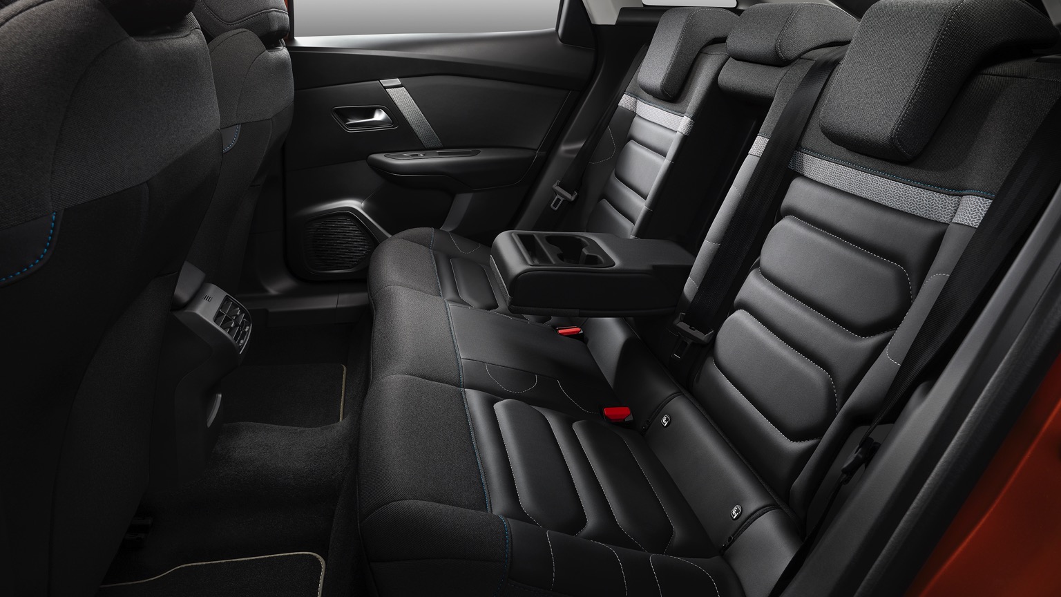 Vehicle Feature Picture