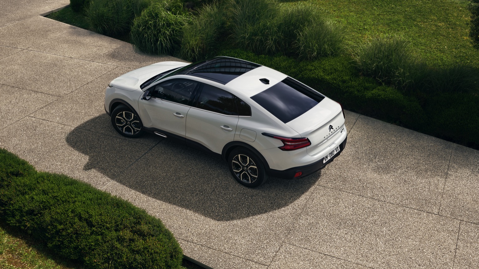 Vehicle Feature Picture