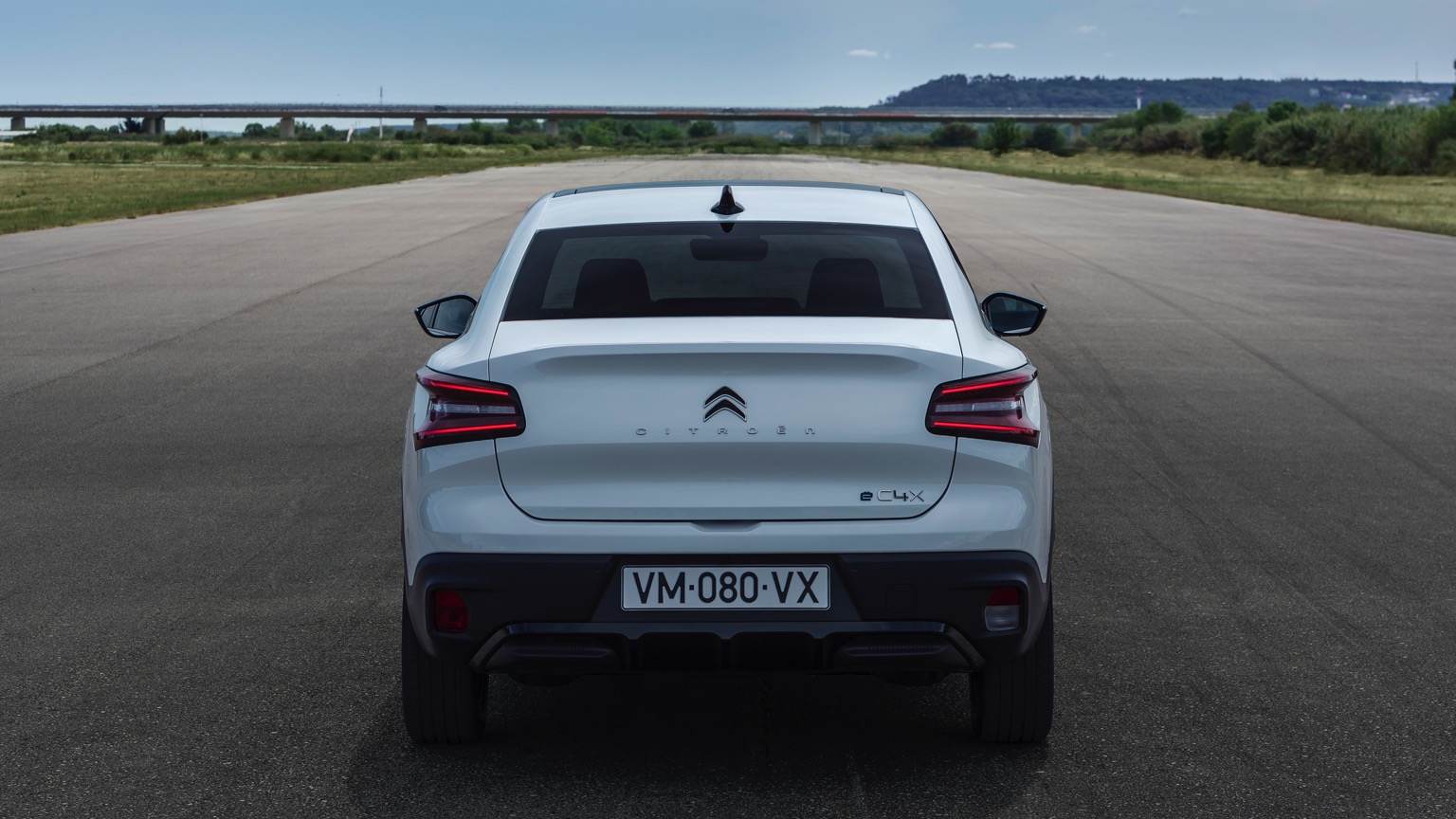 Vehicle Feature Picture