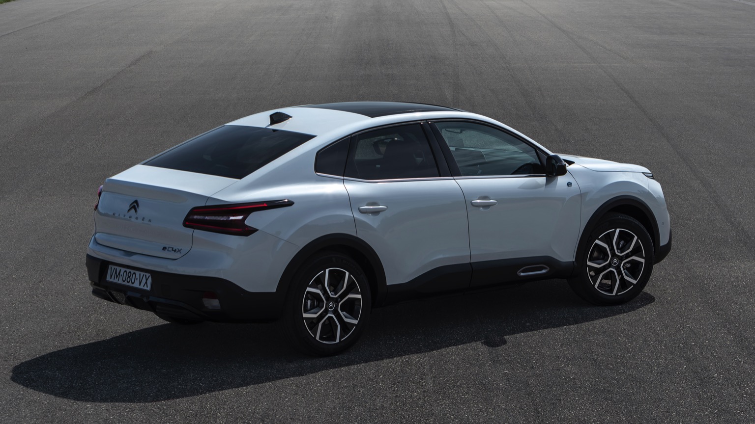 Vehicle Feature Picture