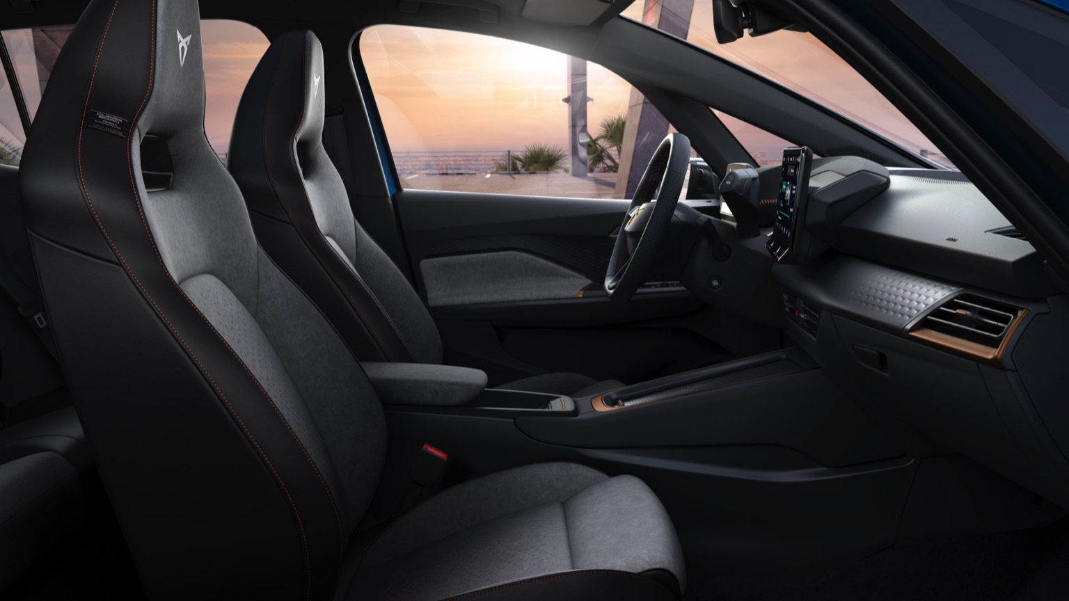 Vehicle Feature Picture