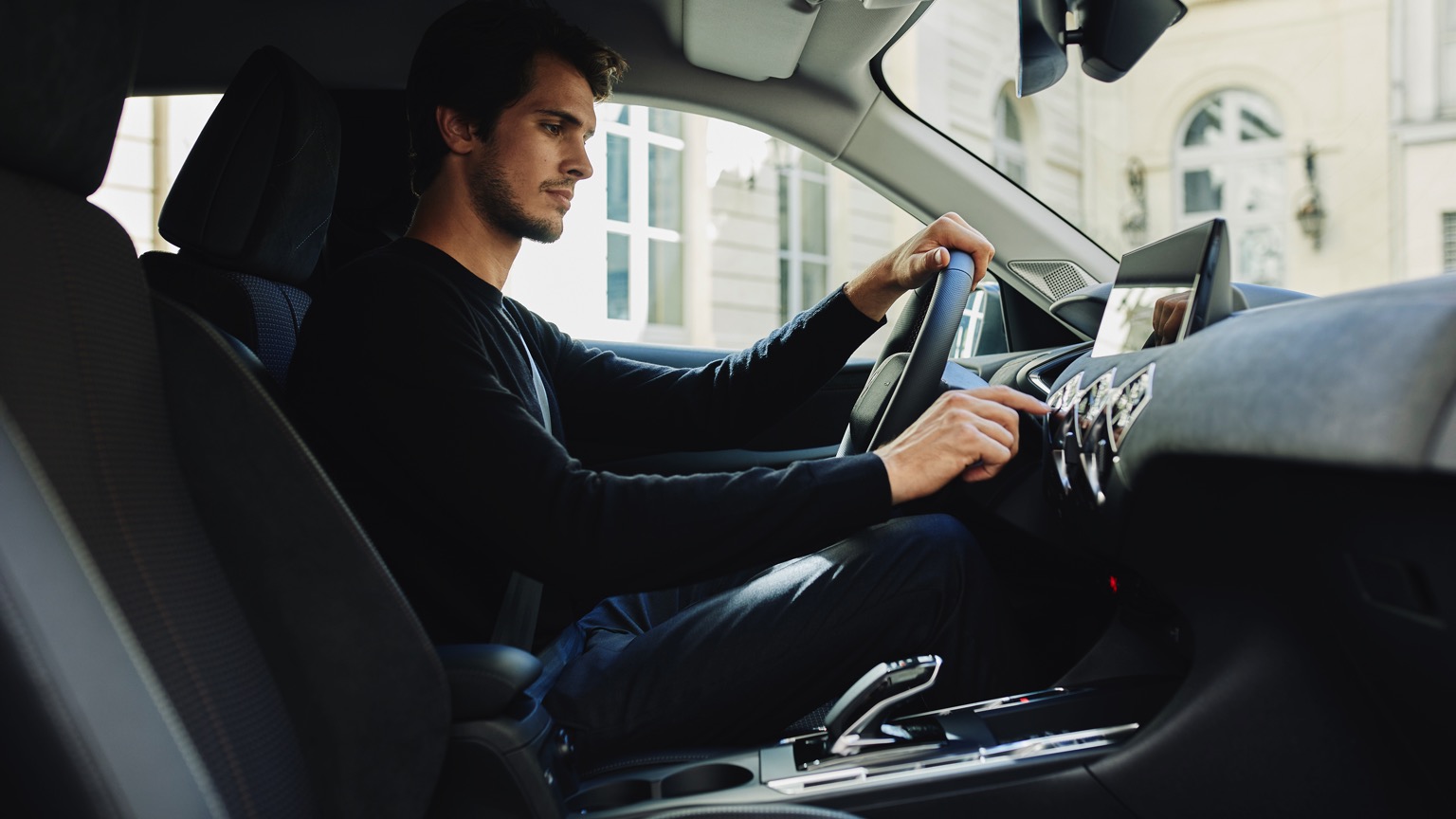 Vehicle Feature Picture