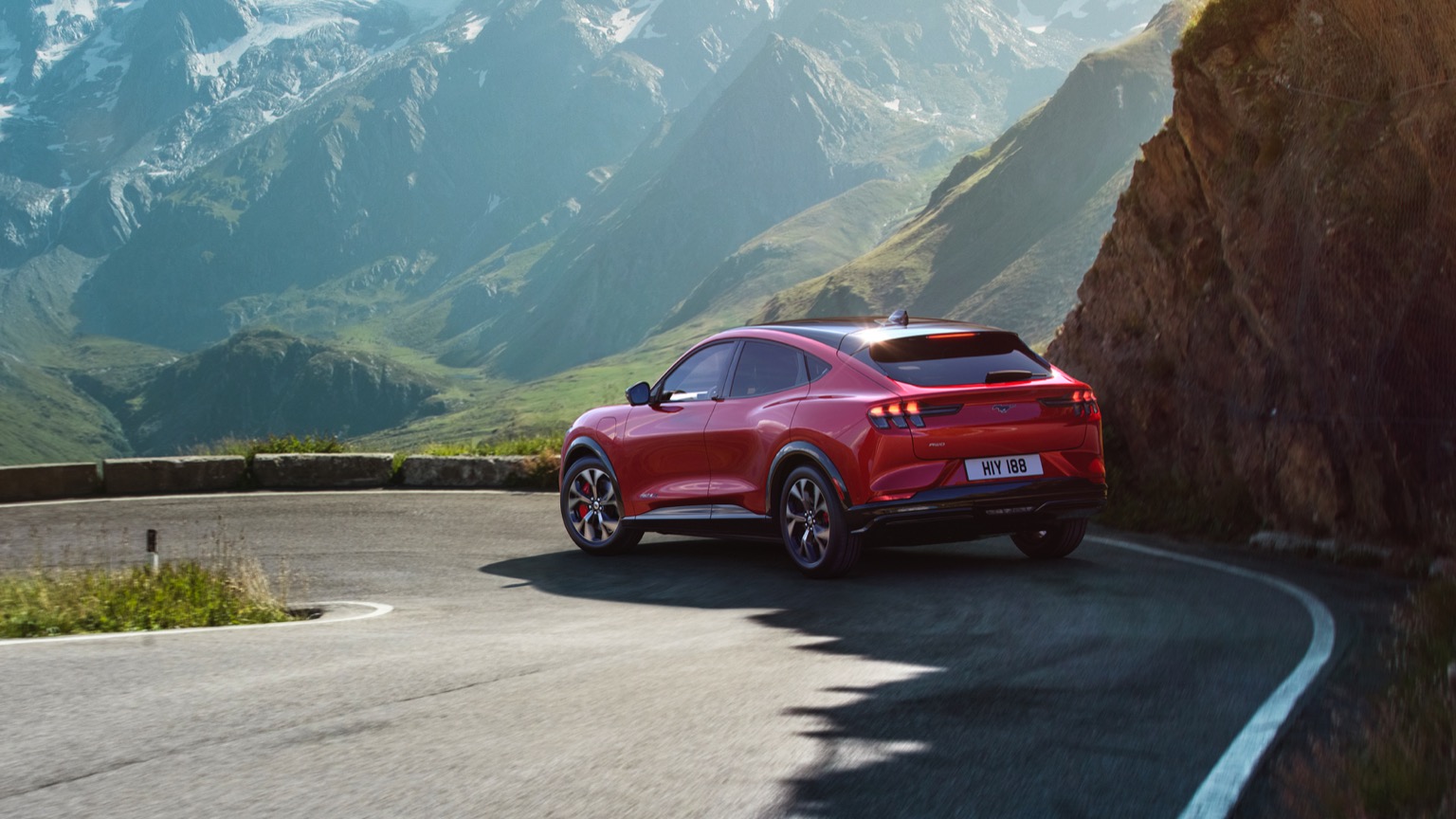 Vehicle Feature Picture