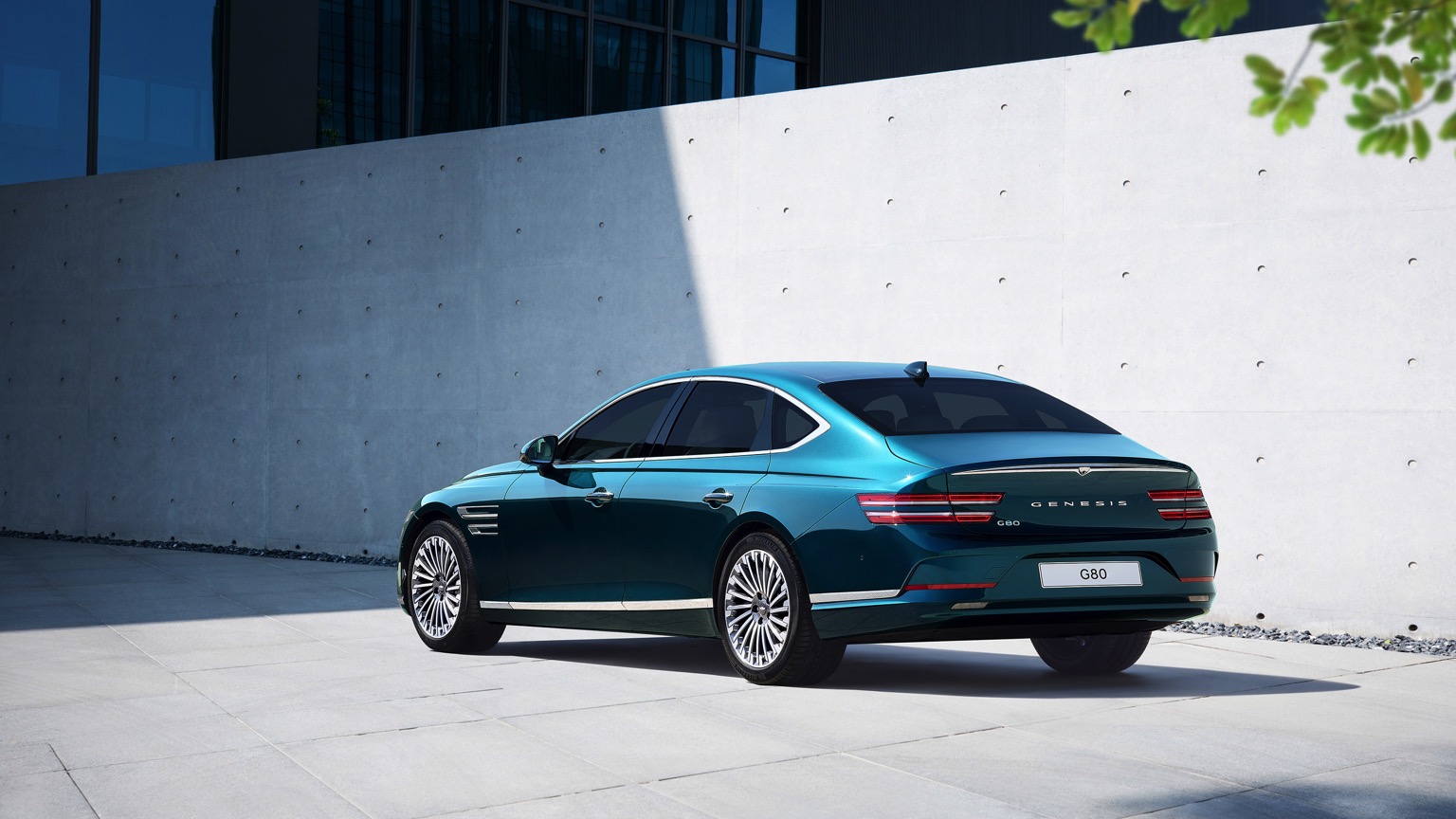 Vehicle Feature Picture