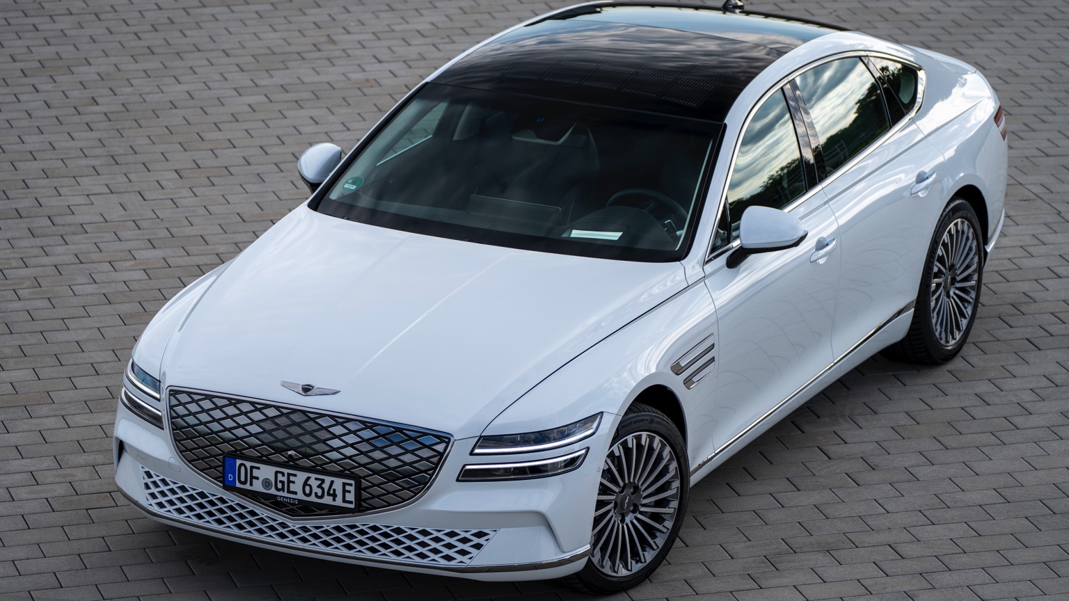 Vehicle Feature Picture