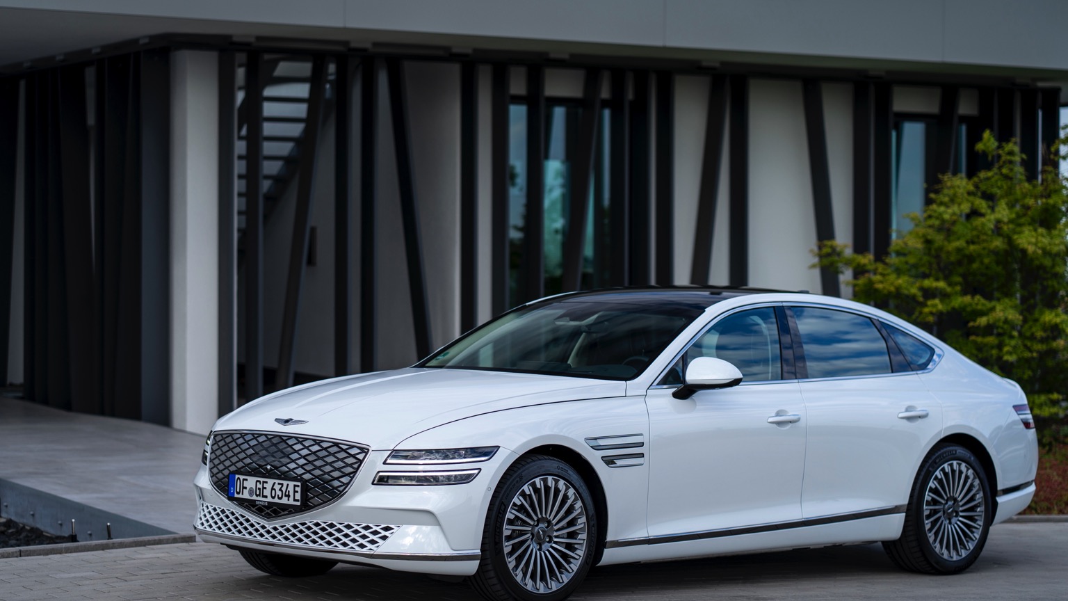 Vehicle Feature Picture