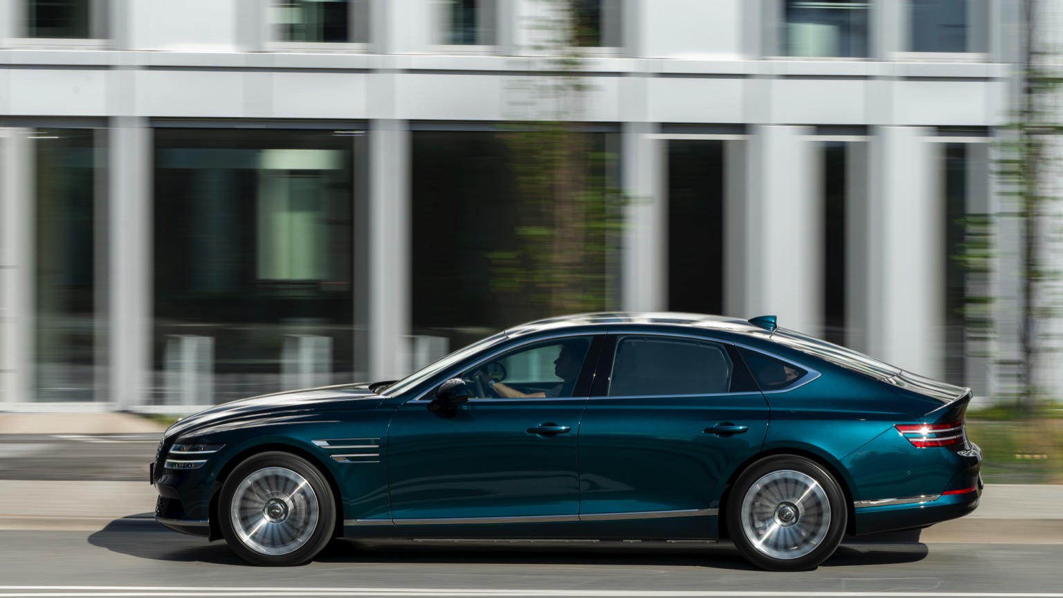 Vehicle Feature Picture