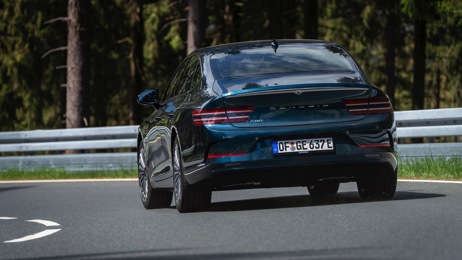 Vehicle Feature Picture