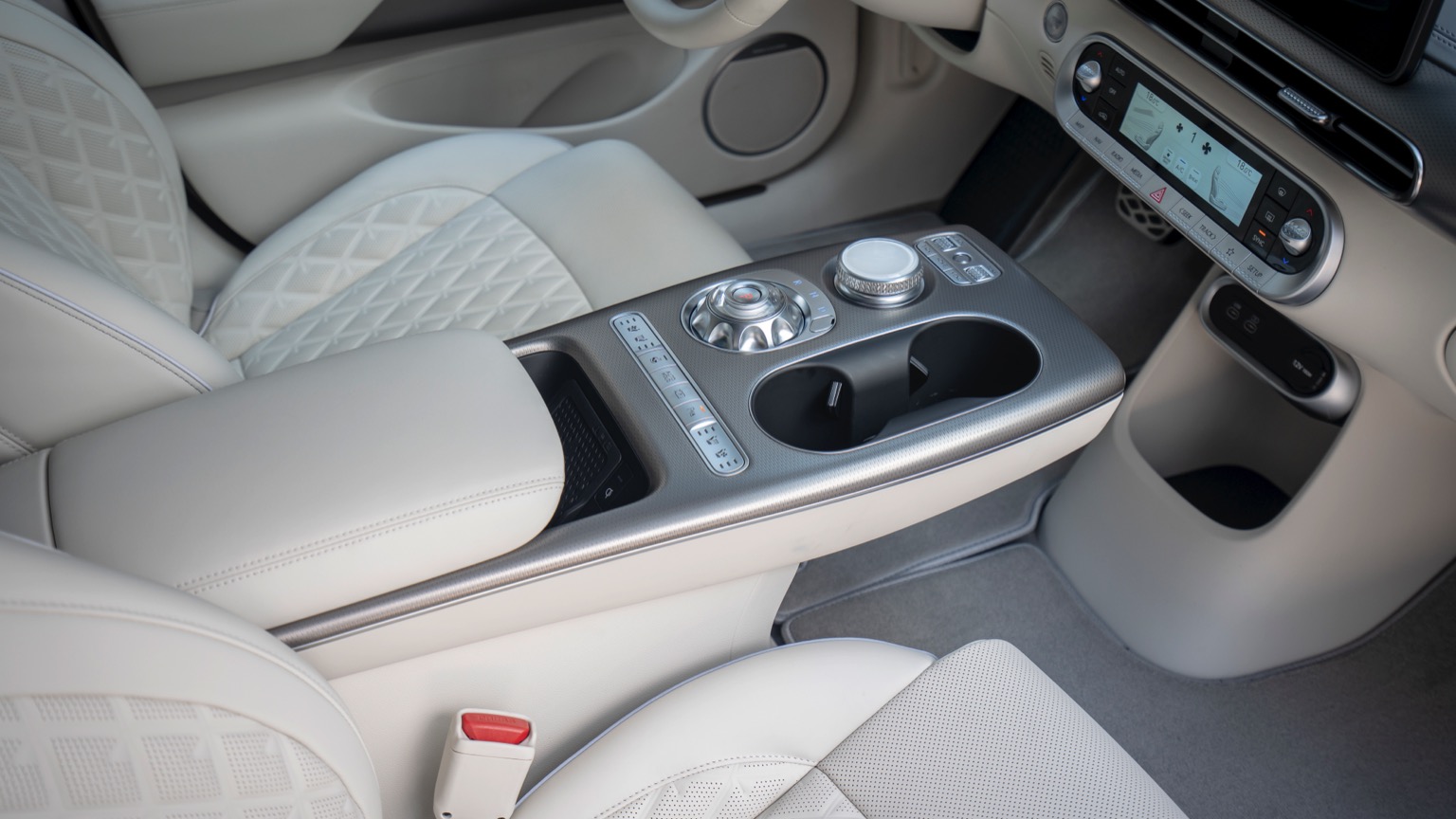 Vehicle Feature Picture