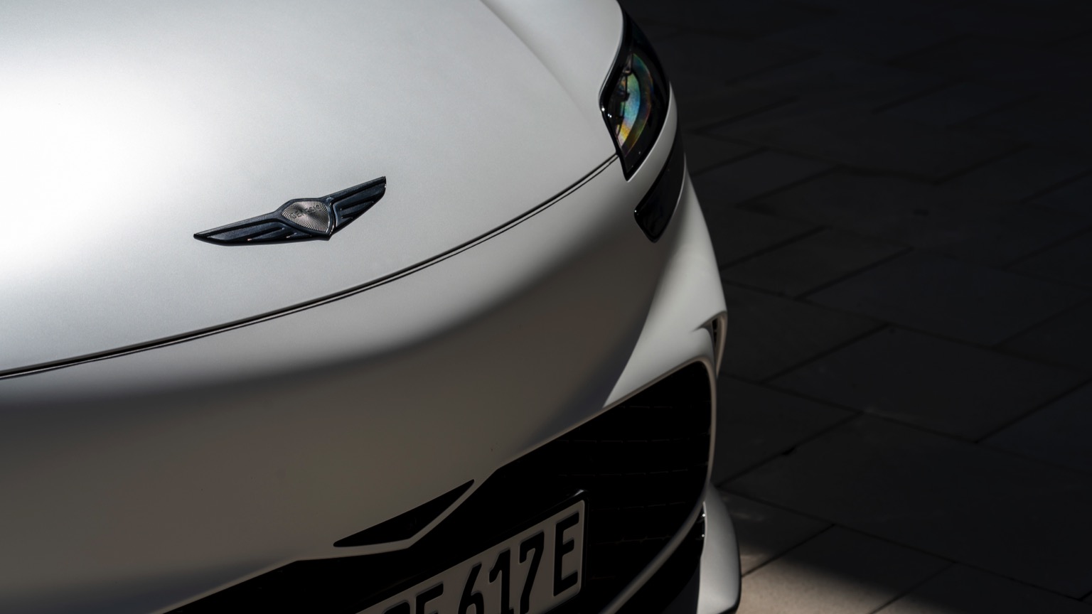 Vehicle Feature Picture