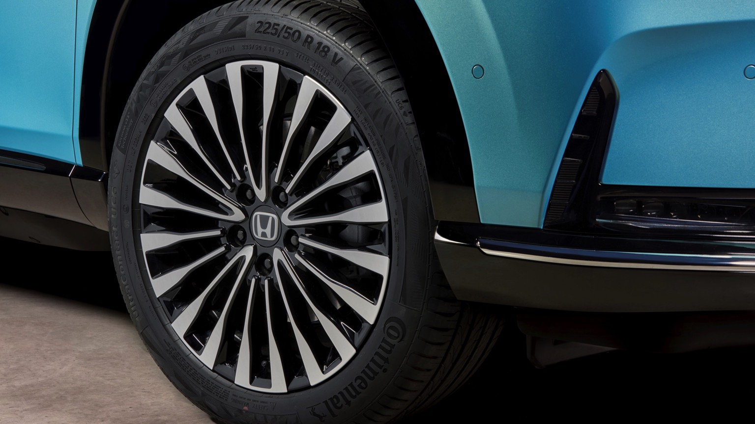 Vehicle Feature Picture