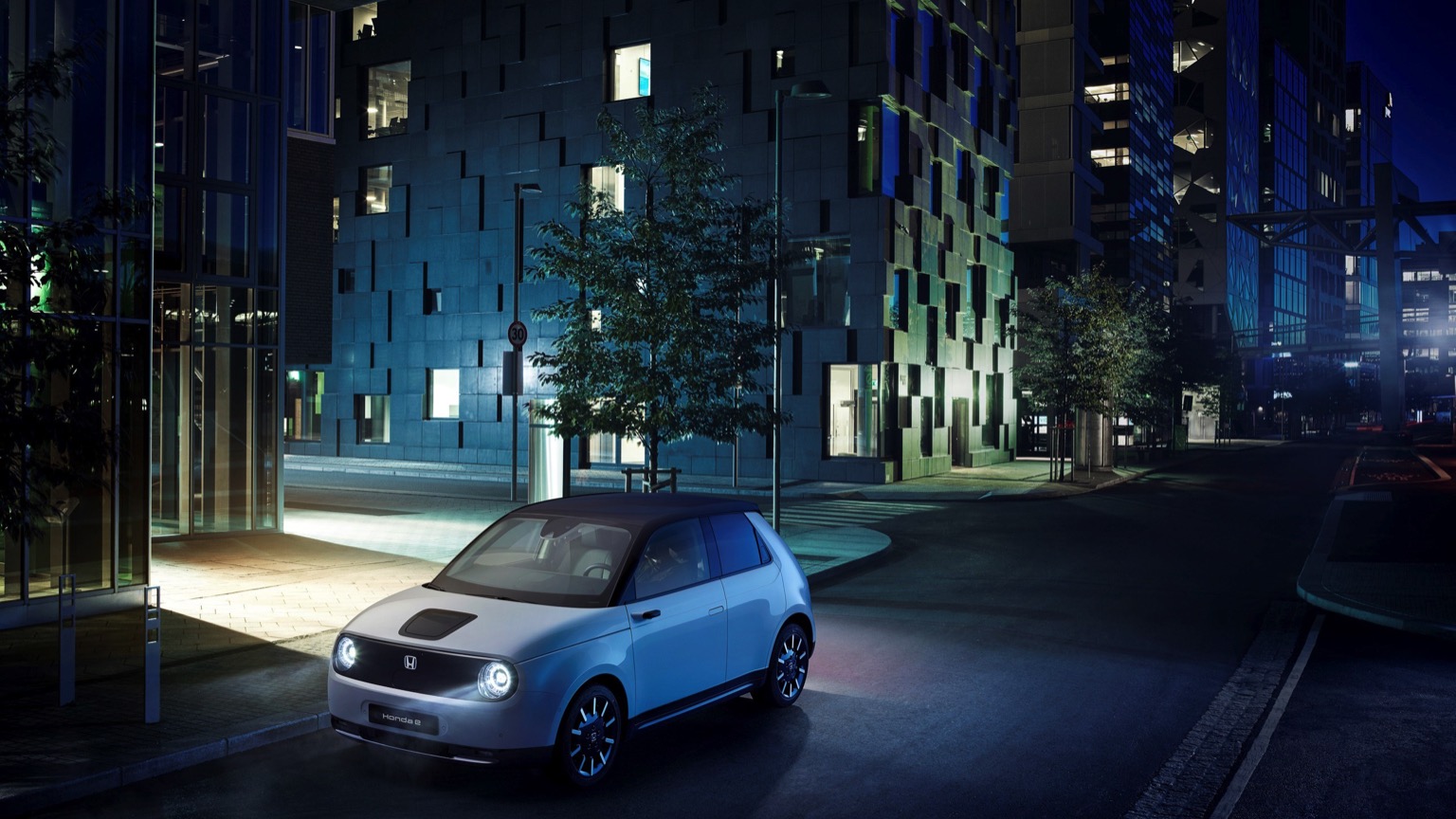 Vehicle Feature Picture