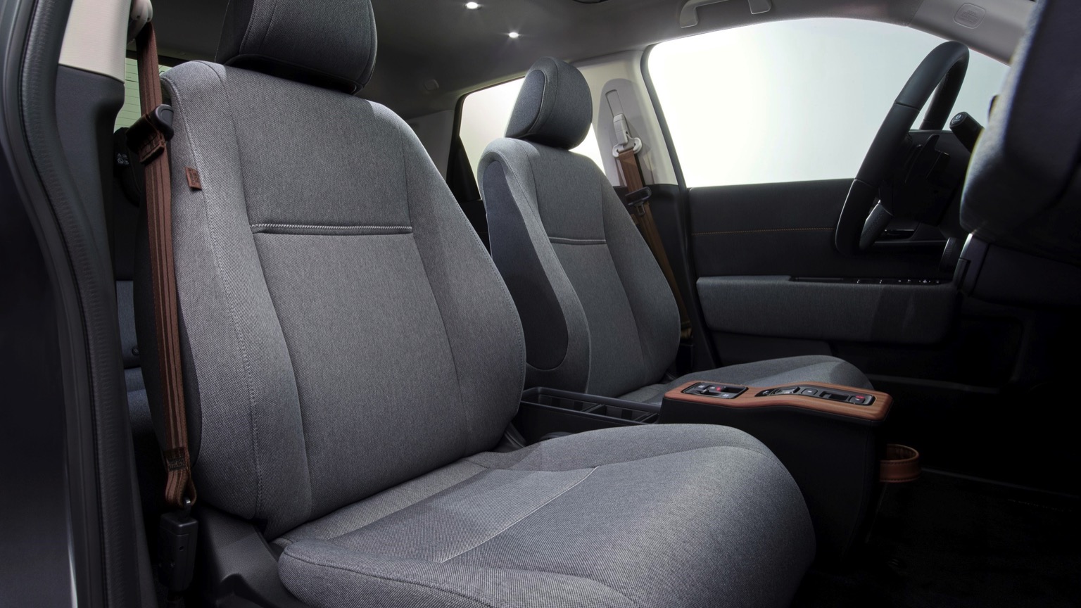 Vehicle Feature Picture