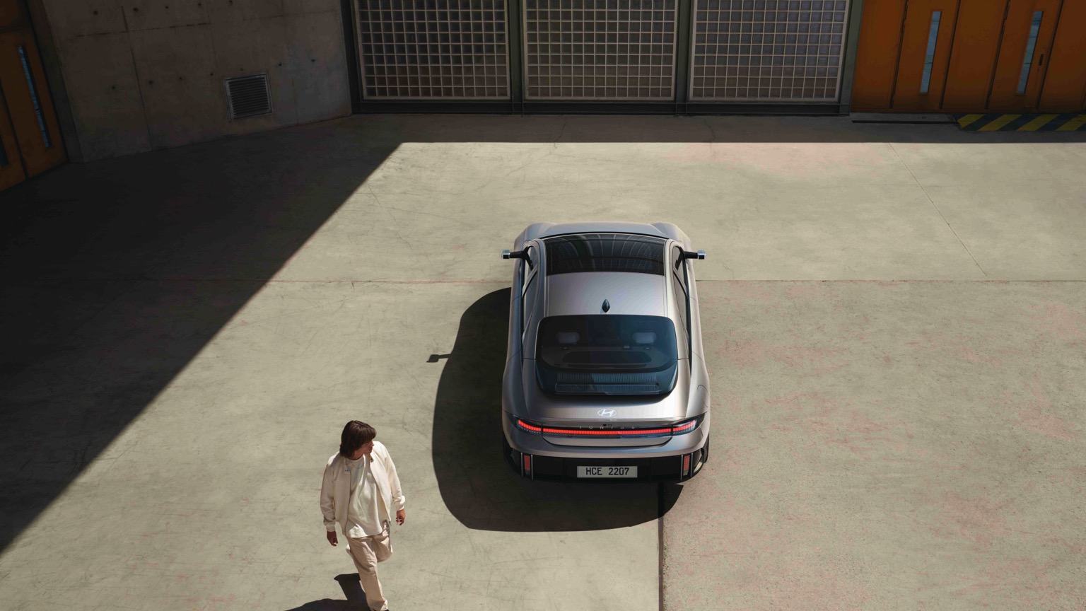 Vehicle Feature Picture